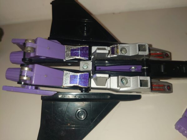 Hasbro Transformers Skywarp 1984 - Image 5